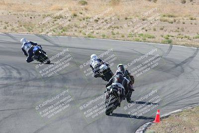 media/Apr-20-2025-AHRMA (Sun) [[393a79c373]]/Race/Group 11 early race/Turn 4b/